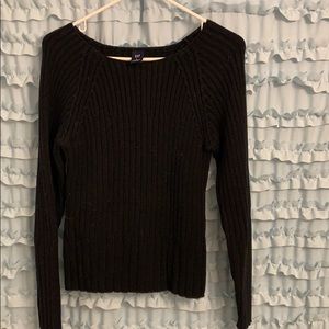 Women’s Black Sweater. Gap. Medium